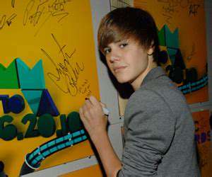 Justin Bieber: New Music, Tour Updates & Pop Culture Impact